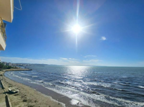 Seaside Serenity 771